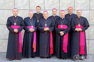 Gruppenbild der katholischen Bischöfe in Belarus