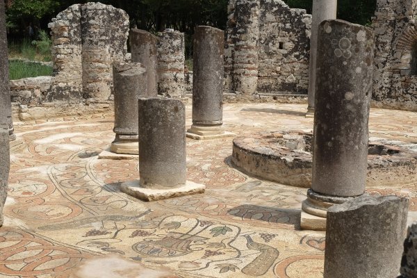 Die Ruinenstadt Butrint im Süden Albaniens