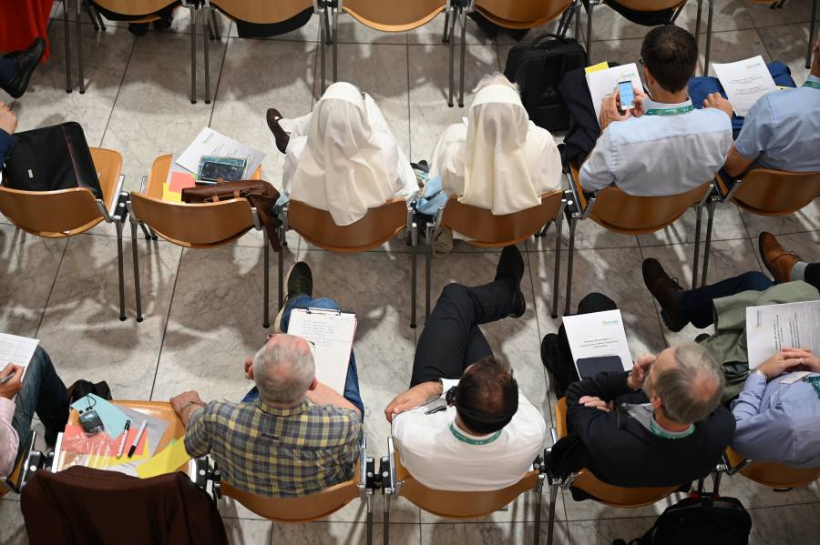 View of the auditorium: more than 200 participants took part in the International Congress at the Munich School of Philosophy.<br><small class="stackrow__imagesource">Source: Renovabis </small>