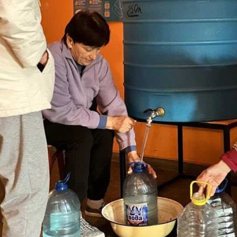 Versorgung mit sauberem Trinkwasser in der Südostukraine