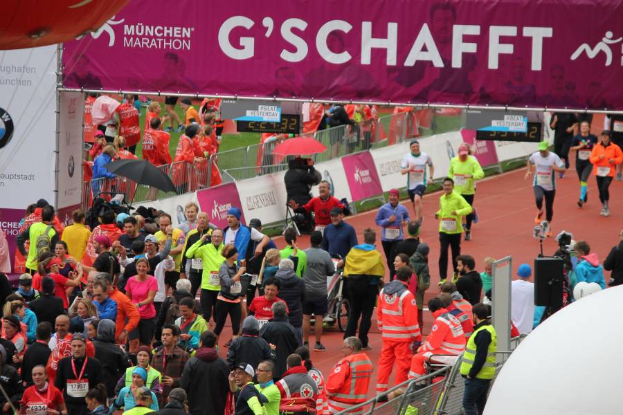 Zieleinlauf beim München Marathon
