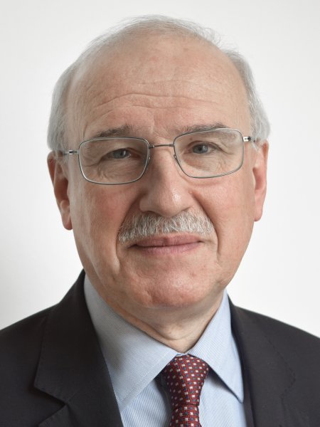 Dr. Gerhard Albert
