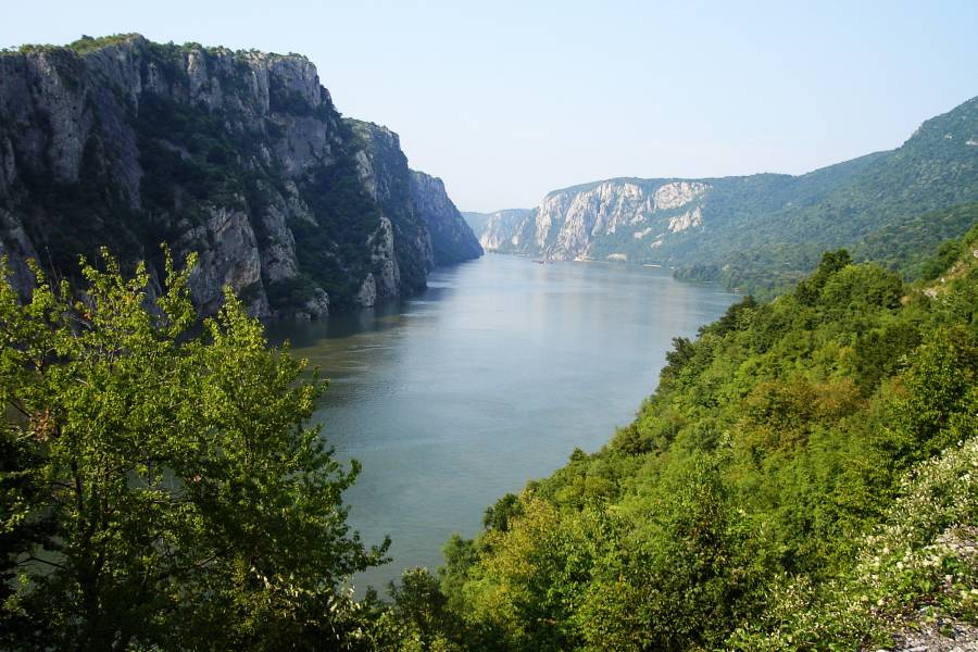 Ein Stausee in Serbien